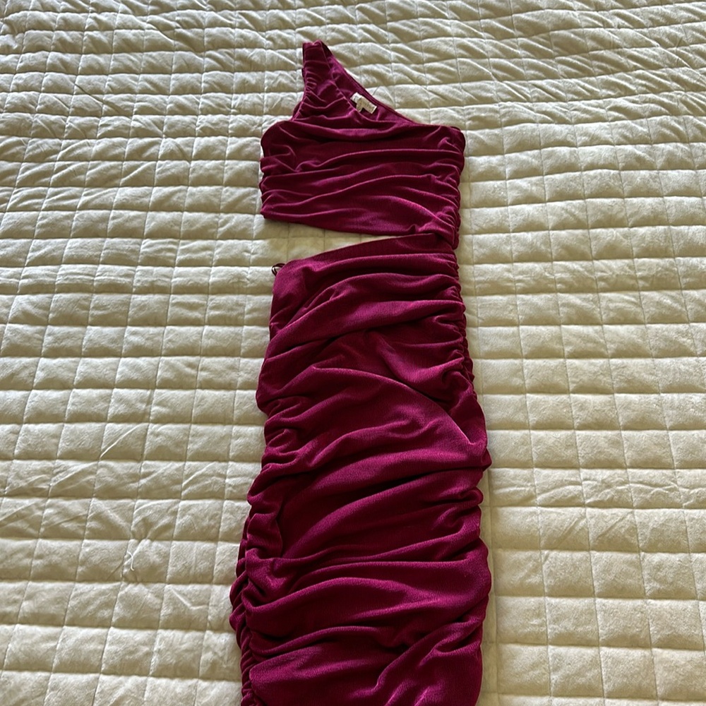 One Shoulder Ruched sides Maternity/non-maternity Midi Dress